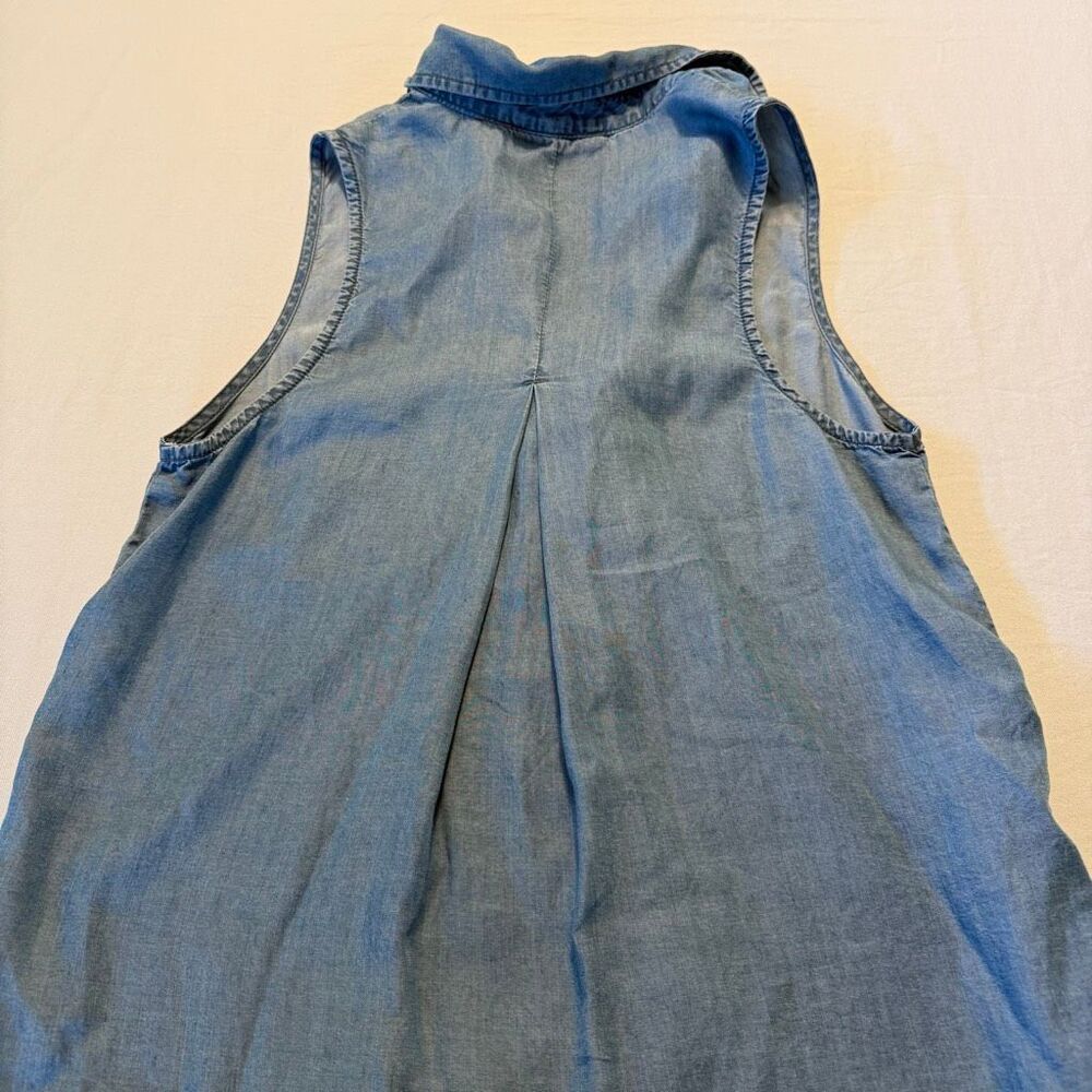 Thread & Supply Chambray Sleeveless Blouse | Lyocell Soft Wash Blue | Size S - Picture 8 of 10